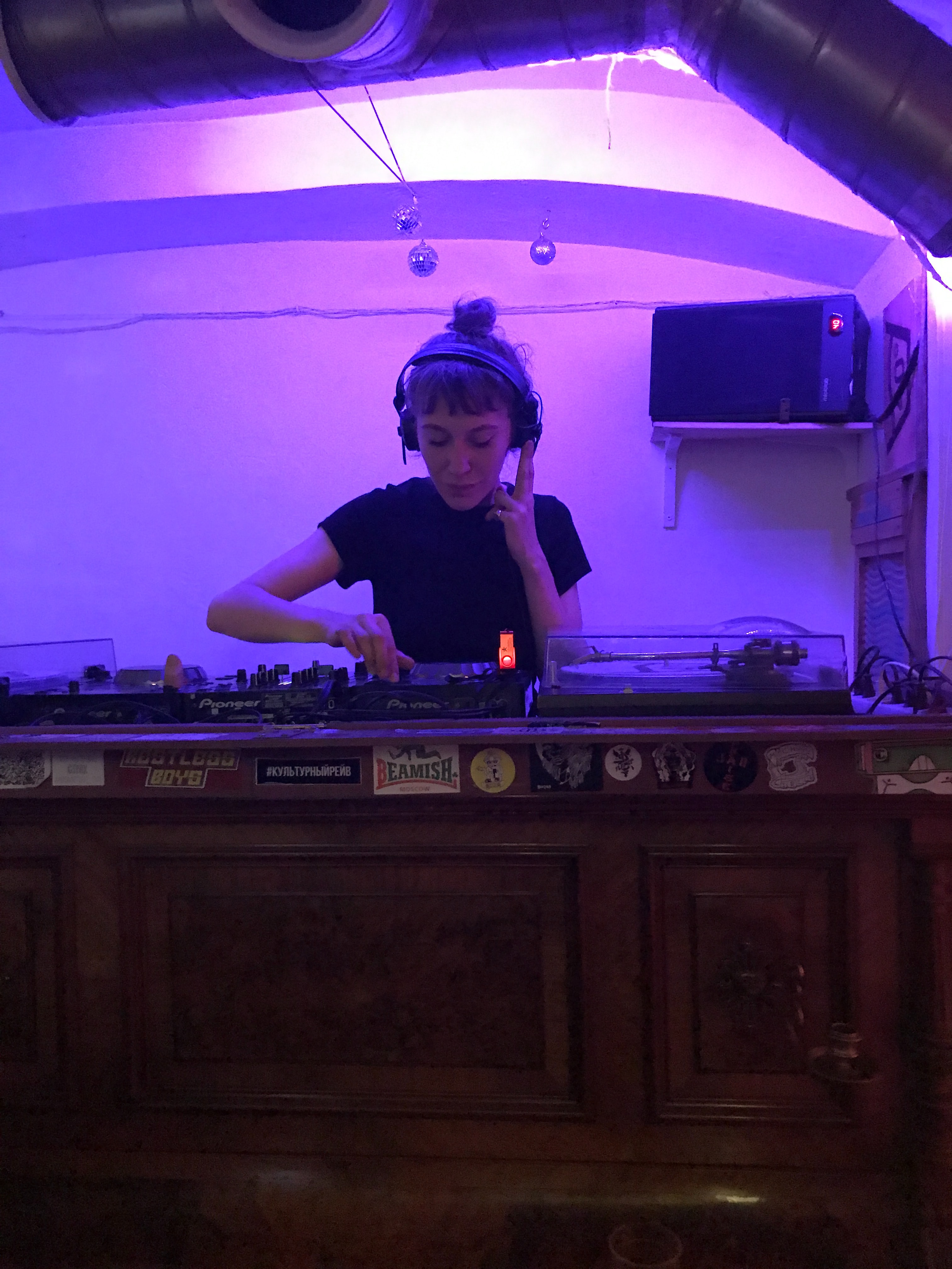 woman at turntables